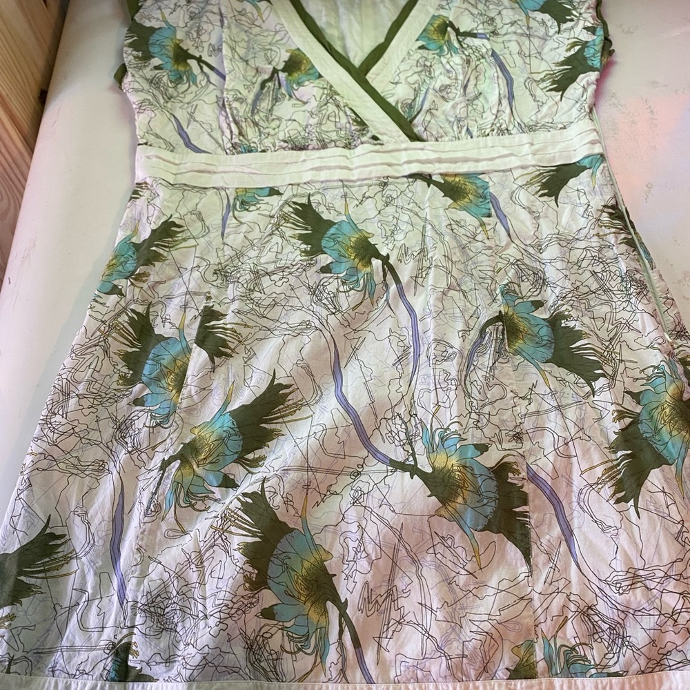 Fat Face White Floral Print Wrap Dress with Green and Teal Accents
